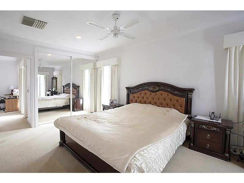 38 Yarrbat Avenue, Balwyn VIC 3103