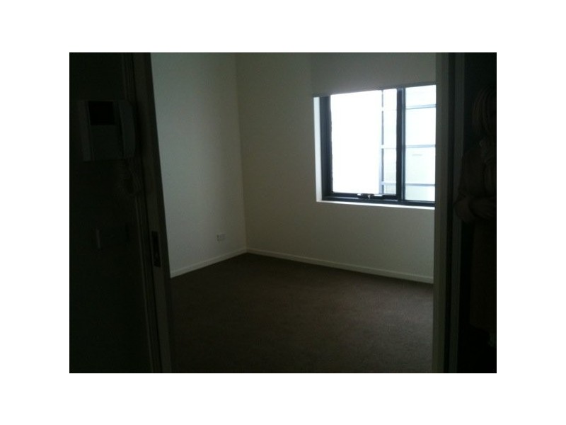 3.12/216 Rouse Street, Port Melbourne VIC 3207