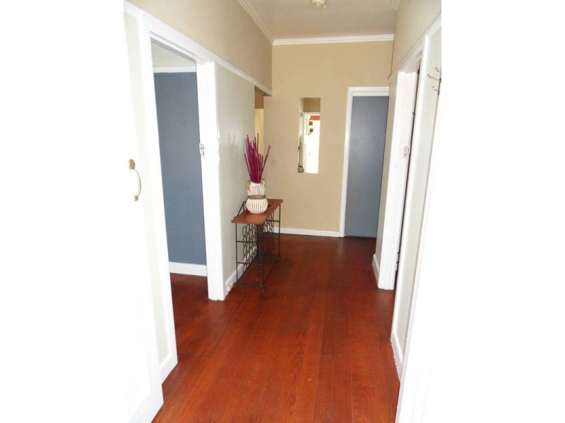 17 Cromwell Street, Burwood VIC 3125