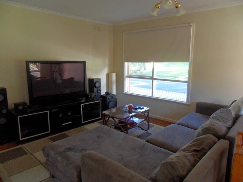 3/28 Mc Comas Grove, Burwood VIC 3125