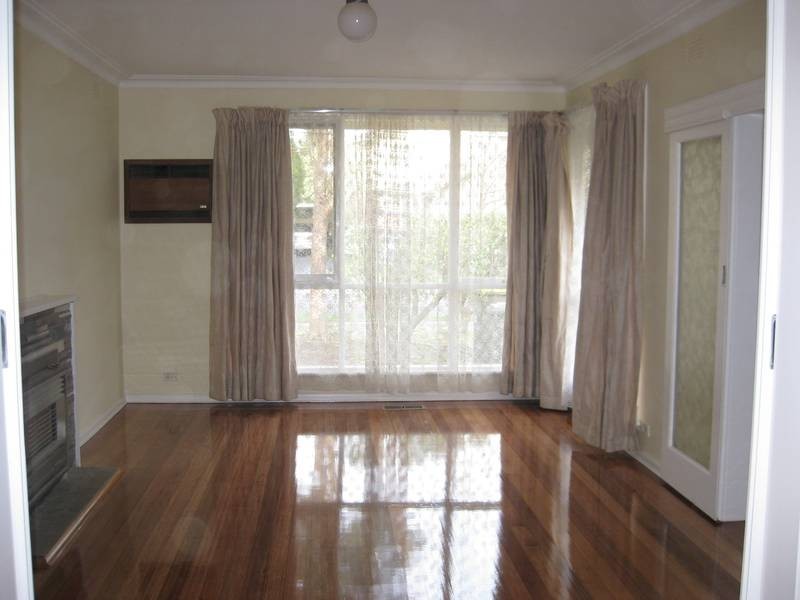 5 Manooka Street, Burwood East VIC 3151