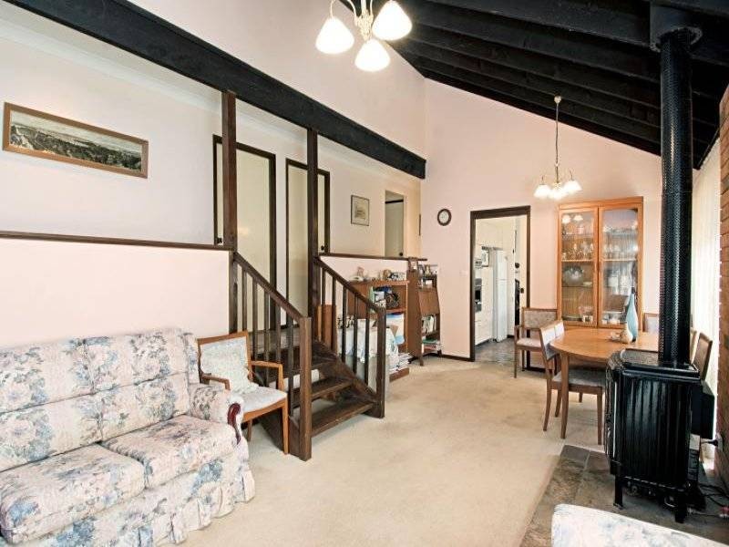 38 Tall Timbers ROAD, Winmalee NSW 2777
