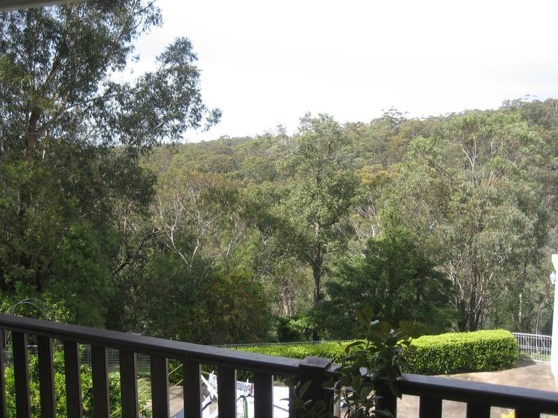 69 Birdwood, Springwood NSW 2777