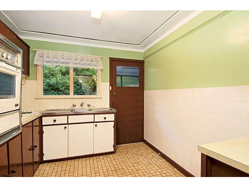 14 Boomerang Road, Springwood NSW 2777