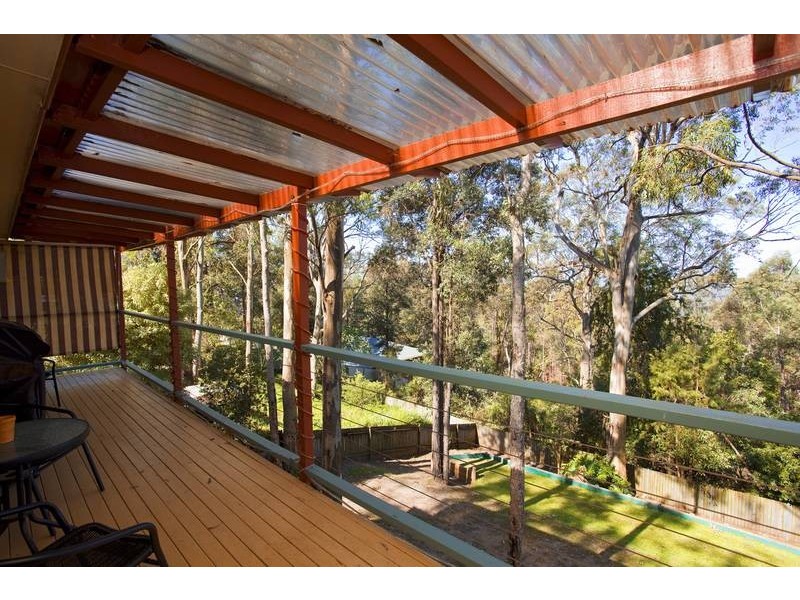 7 Booker Road, Hawkesbury Heights NSW 2777