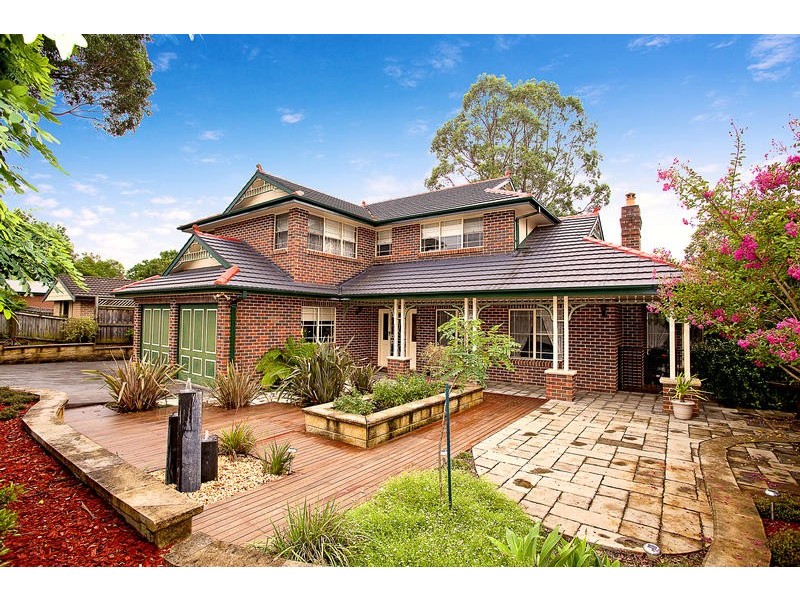 54 Paterson Road, Springwood NSW 2777