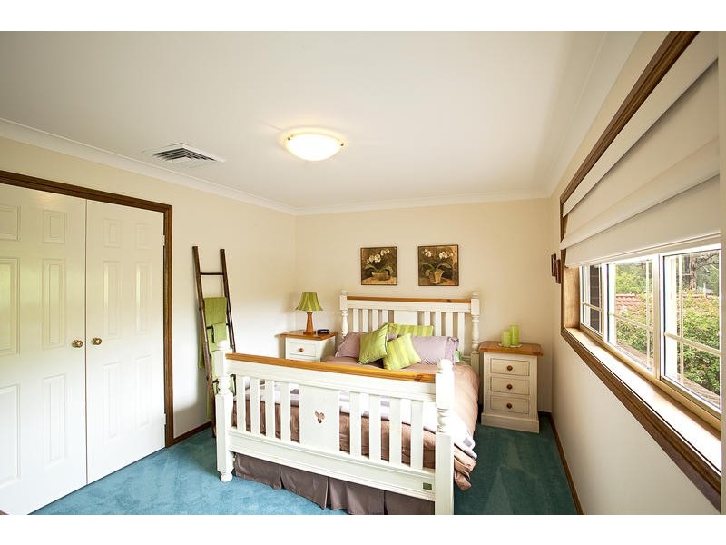 54 Paterson Road, Springwood NSW 2777