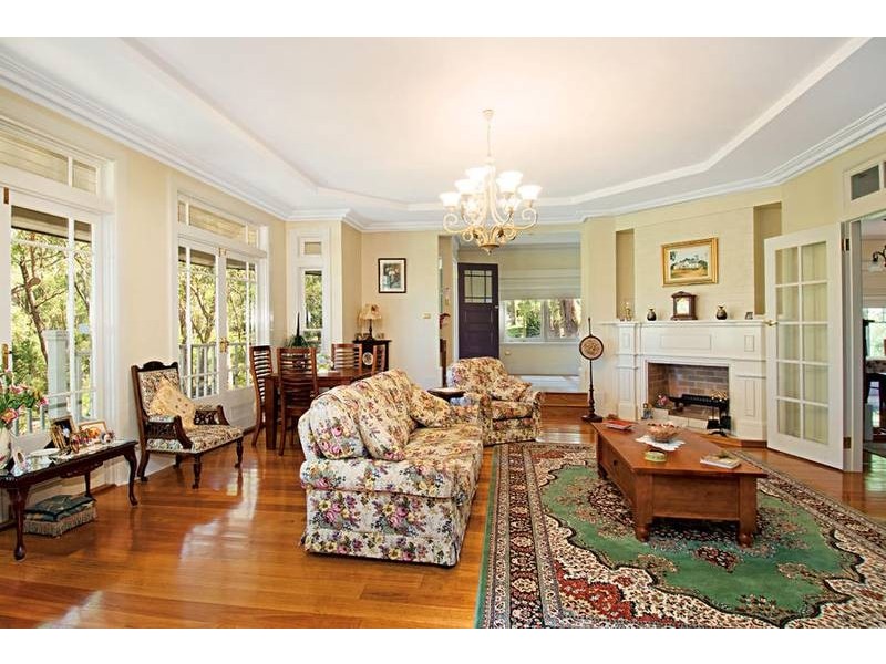 7 Lindsay Road, Faulconbridge NSW 2776