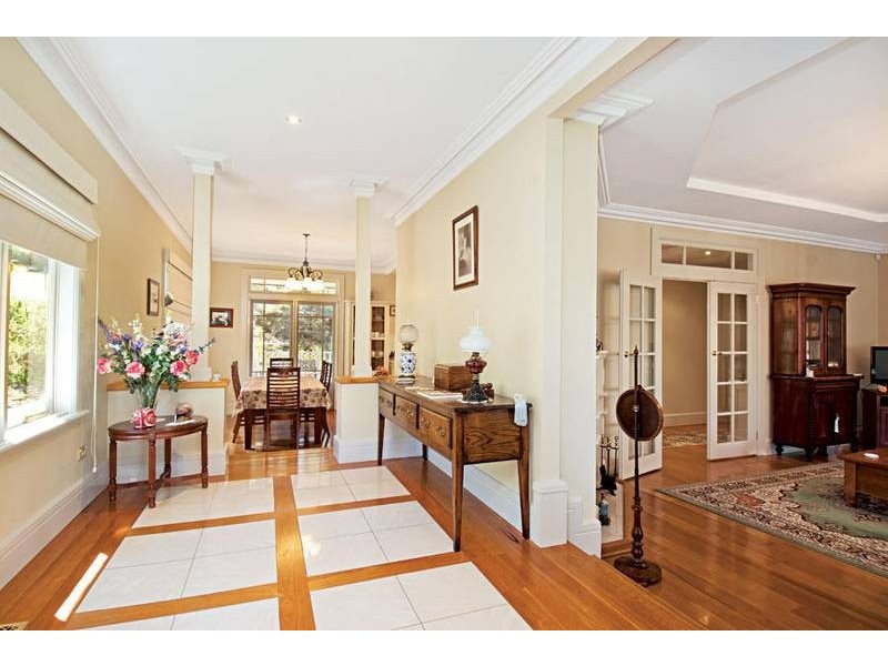 7 Lindsay Road, Faulconbridge NSW 2776