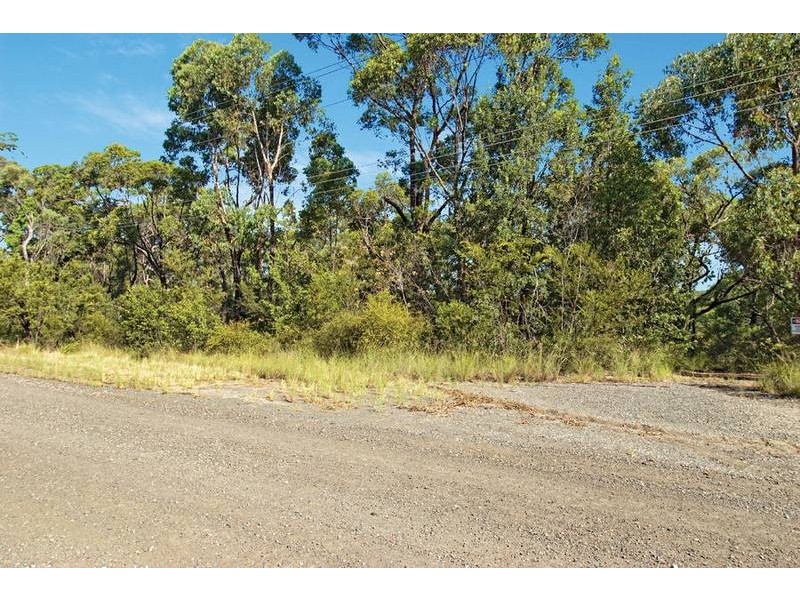 297 Paterson Rd, Springwood NSW 2777