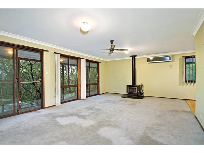 9 Deakin Close, Springwood NSW 2777