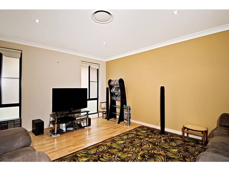 20 Pentlands Ave, Winmalee NSW 2777