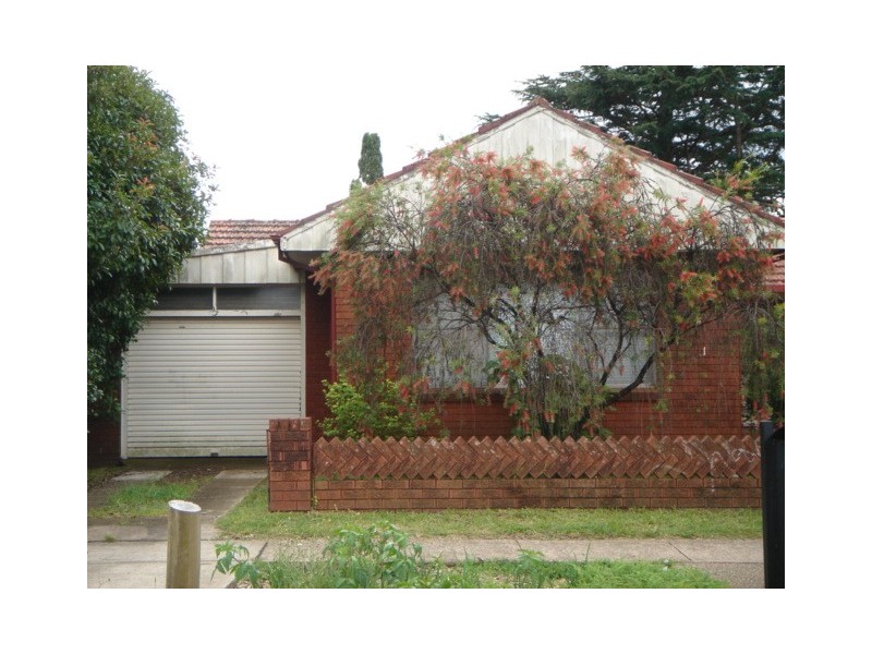 1 St Georges Crescent, Faulconbridge NSW 2776