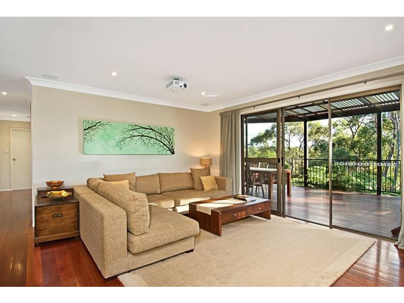 32 Fairways Crescent, Springwood NSW 2777