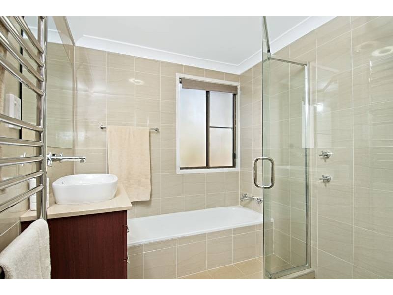 32 Fairways Crescent, Springwood NSW 2777