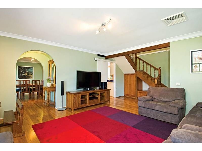 2 Saggas Street, Springwood NSW 2777