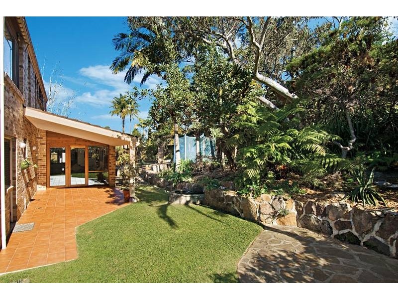 2 Saggas Street, Springwood NSW 2777