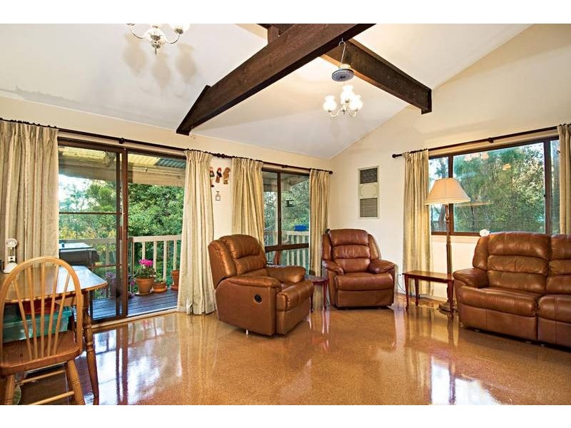 22 Picnic Glen, Springwood NSW 2777