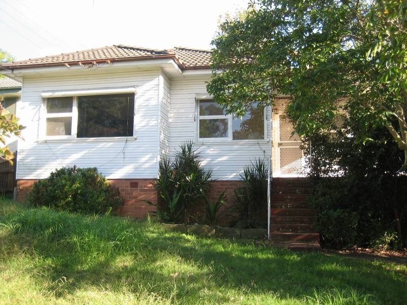 42 Reid Road, Winmalee NSW 2777