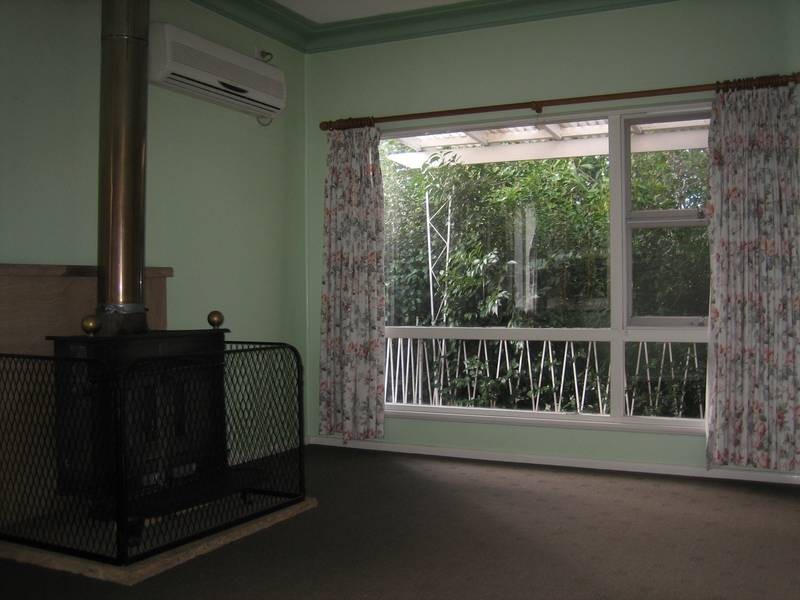 42 Reid Road, Winmalee NSW 2777