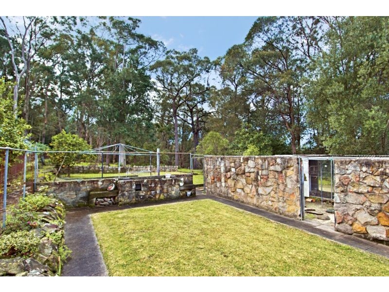 14 Birdwood Avenue, Springwood NSW 2777