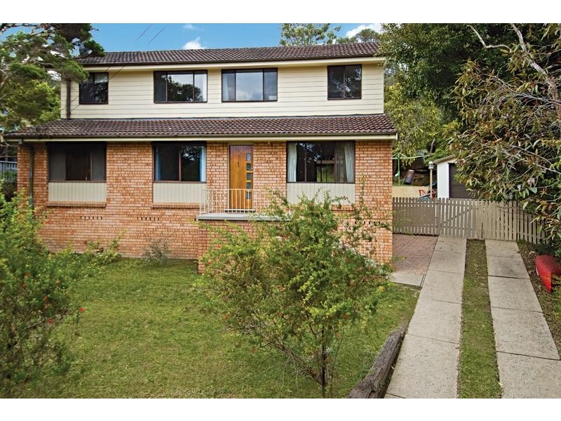 7 Meeks Cres, Faulconbridge NSW 2776