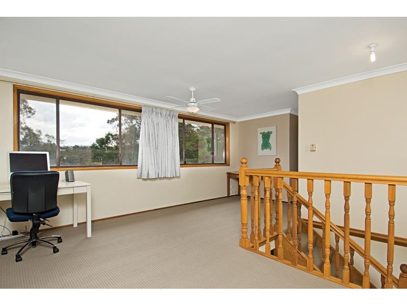 7 Meeks Cres, Faulconbridge NSW 2776