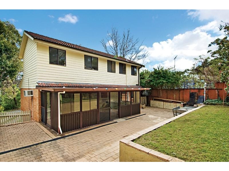 7 Meeks Cres, Faulconbridge NSW 2776