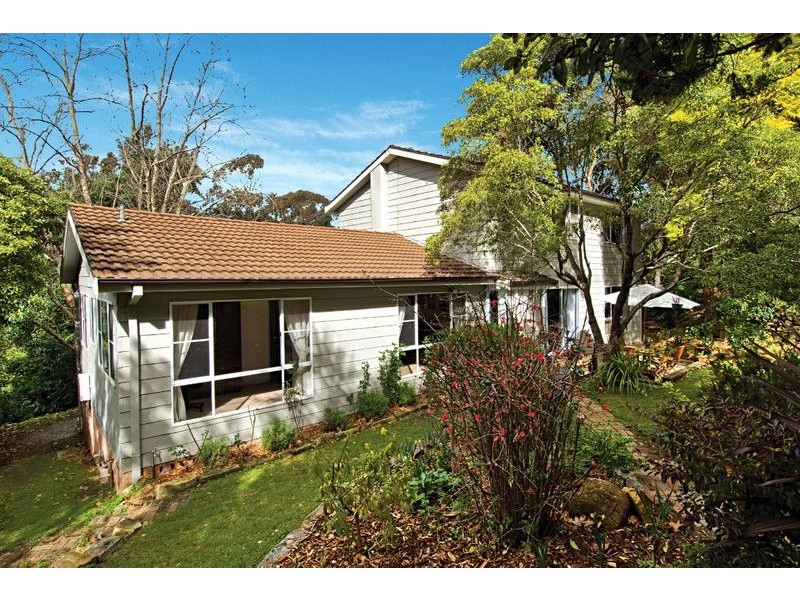 19 Sir Henrys Parade, Faulconbridge NSW 2776