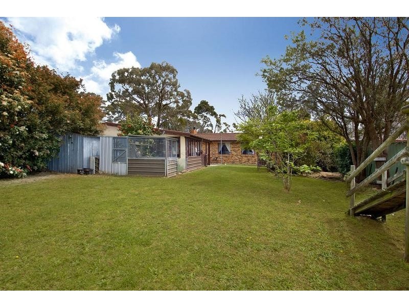 9 Robyn Rd, Winmalee NSW 2777