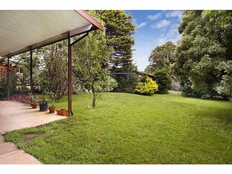 24 Charles St, Springwood NSW 2777