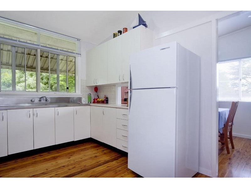 24 Charles St, Springwood NSW 2777