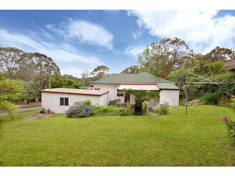 34 Chaseling Ave, Springwood NSW 2777