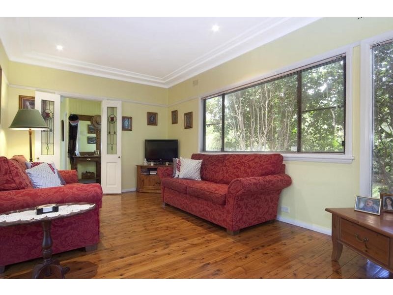 87 Hawkesbury Road, Springwood NSW 2777