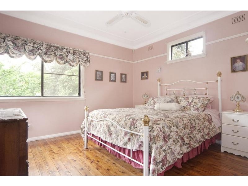 87 Hawkesbury Road, Springwood NSW 2777