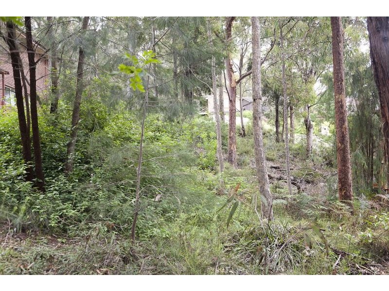 5 Roberts Parade, Hawkesbury Heights NSW 2777