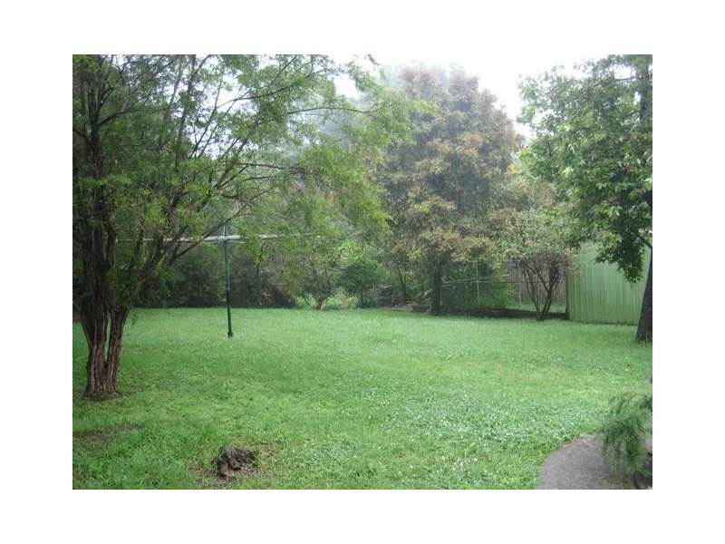 10 Arthur Street, Woodford NSW 2778