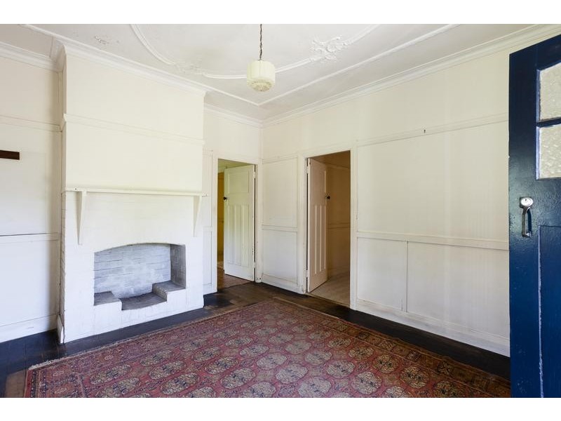 86 Hawkesbury Road, Springwood NSW 2777