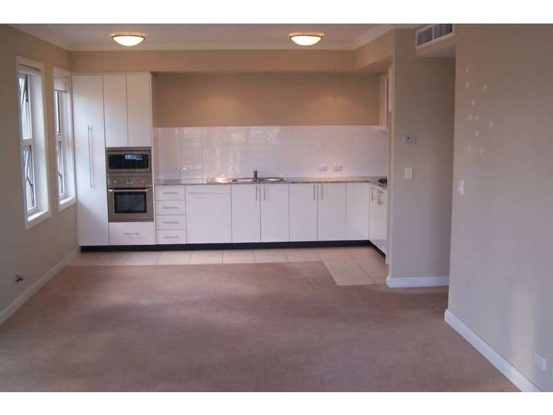 17/1 Bay Drive, Meadowbank NSW 2114