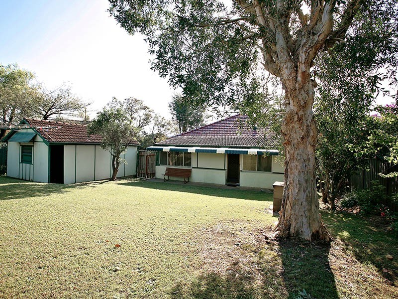 25 Woodbine Crescent, Ryde NSW 2112