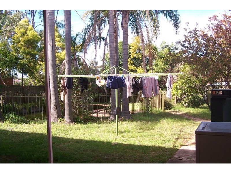 5 Haig Avenue, Denistone East NSW 2112