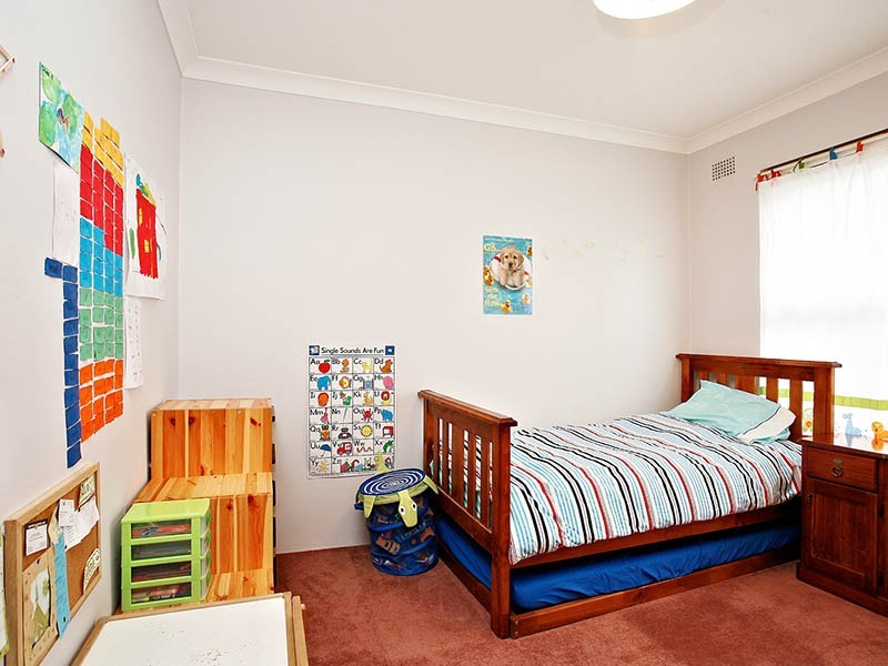 2/4 Coulter Street, Gladesville NSW 2111