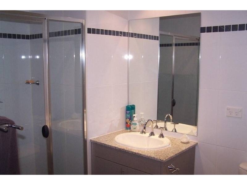 18/143 Bowden Street, Meadowbank NSW 2114