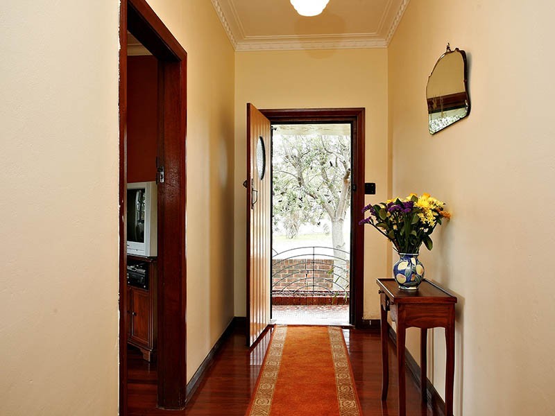 35 Woodbine Crescent, Ryde NSW 2112