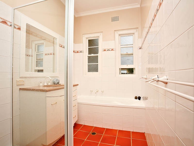 35 Woodbine Crescent, Ryde NSW 2112