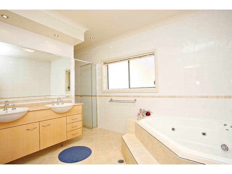 21 Fairwater Drive, Breakfast Point NSW 2137