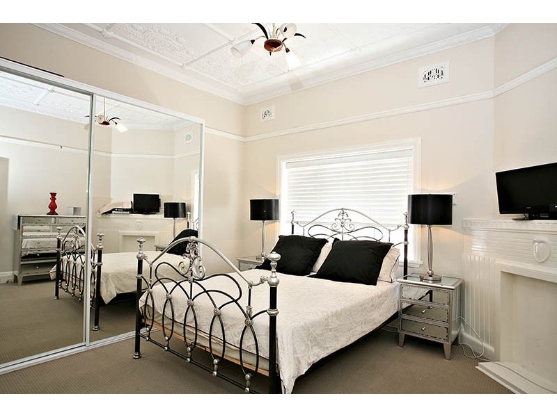 2 Lyndhurst Street, Gladesville NSW 2111