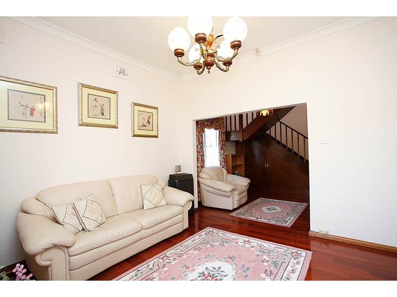 28 Prince Edward Street, Gladesville NSW 2111