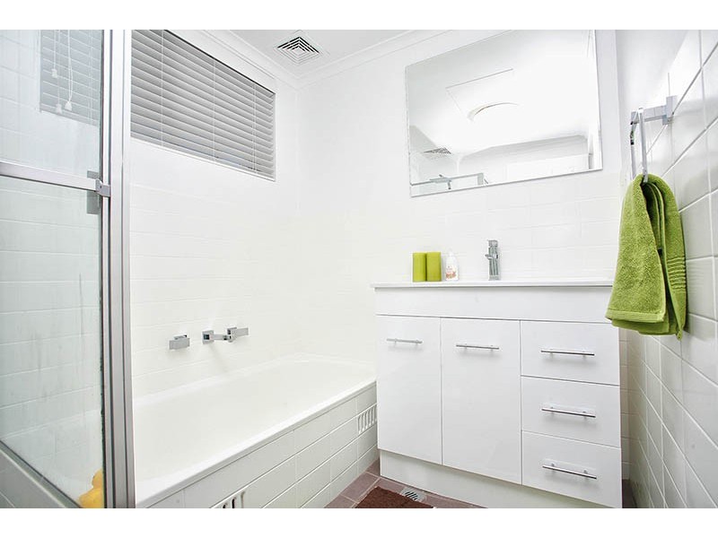 4/2-4 Meriton Street, Gladesville NSW 2111