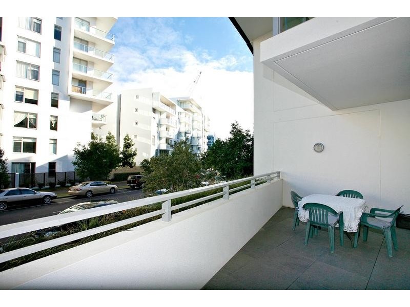 105/15 Shoreline Drive, Rhodes NSW 2138